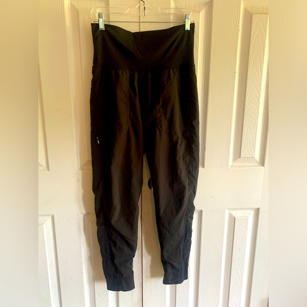 Women’s XS Patagonia Worn Wear Black Active Jogger Pocket Hiking Pants
